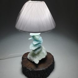 light lavriostone with aragonite lig4