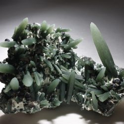 prasios prase magnititis serifos greece lavriostone mineral