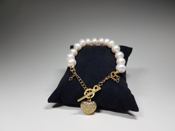 braxioli me fysika margaritaria kai motif karfia me zircon lavriostone