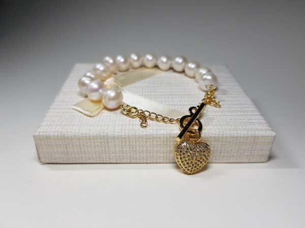 braxioli me fysika margaritaria kai motif karfia me zircon lavriostone