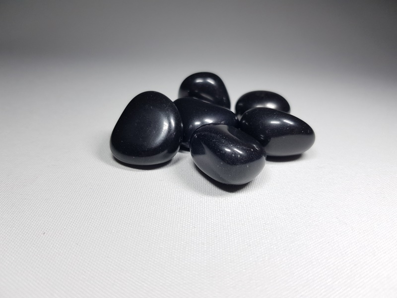 Μαύρος Όνυχας Βότσαλο-Black Onyx Cr12 Οι διαστάσεις του βότσαλου κυμαίνονται μεταξύ των 2.5 - 3,5 εκ. Lavriostone