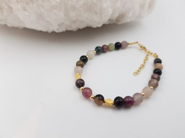 Bραχιόλι με multicolor τουρμαλίνες και ασημένια στοιχεία-B96