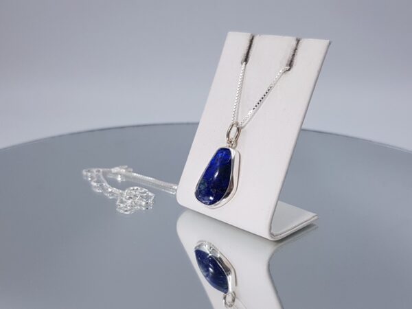 Μενταγιόν με αζουρίτη (azurite)_UC8 Lavriostone