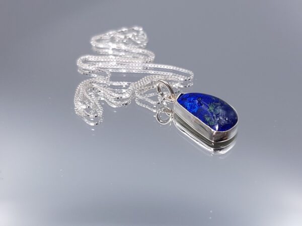 Μενταγιόν με αζουρίτη (azurite)_UC8 Lavriostone