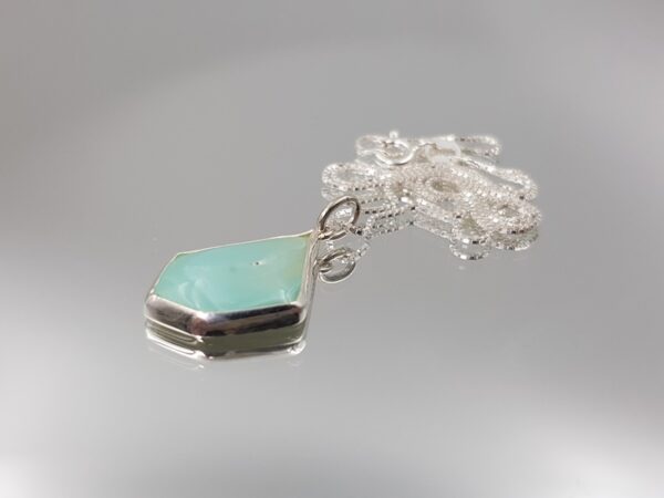 Μενταγιόν με σμιθσονίτη (smithsonite)-UC21 Lavriostone
