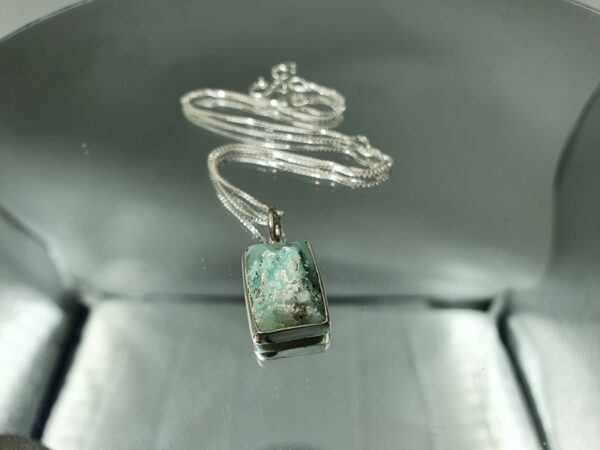 Μενταγιόν με σμιθσονίτη (smithsonite)-UC27 Lavriostone