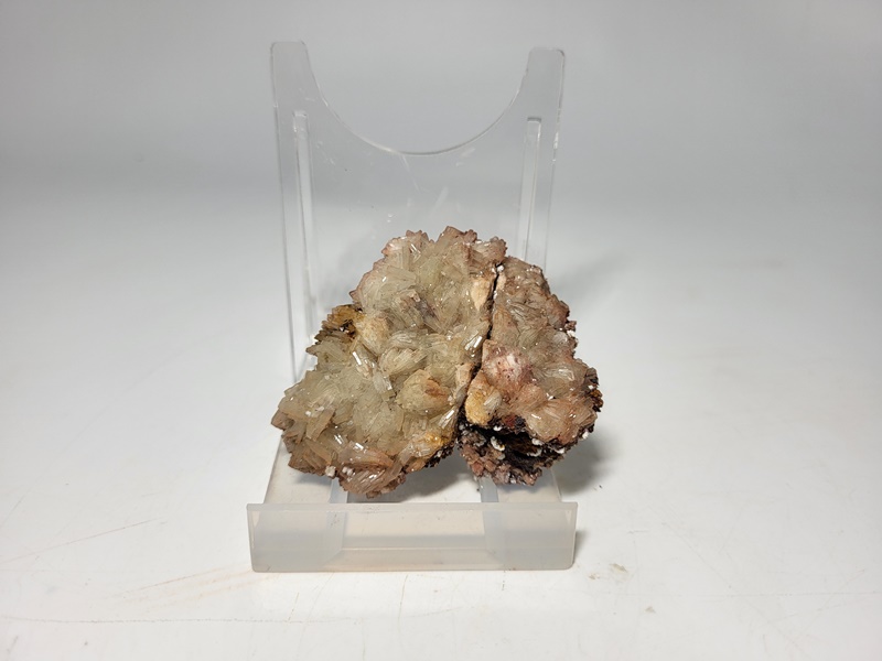 Βαρύτης κόκκινος baryte_min1354 Lavriostone