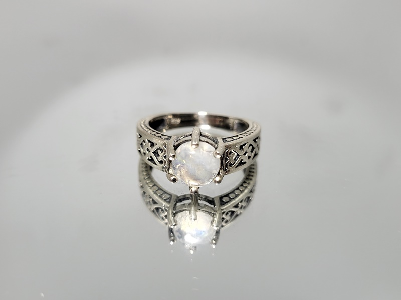 Ασημένιο δαχτυλίδι με Φεγγαρόπετρα_R74 Lavriostone!