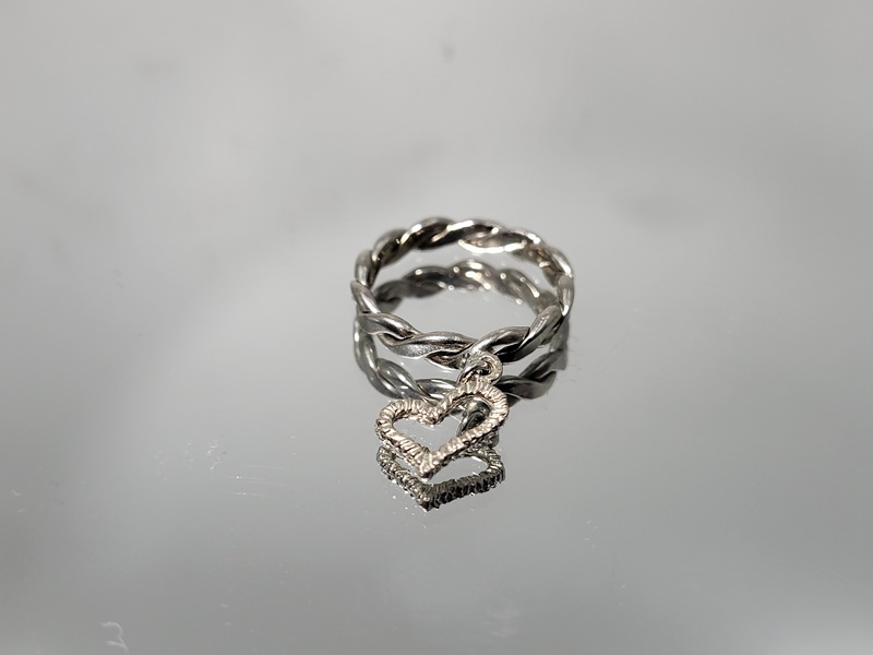 Ασημένιο δαχτυλίδι 925 με ασημένια στοιχεία_R96 Lavriostone!