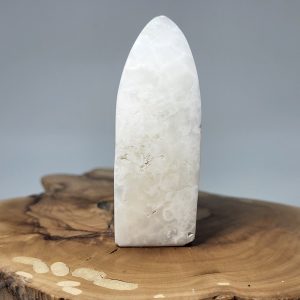 Point Λευκού Καλσίτη_P153 Lavriostone