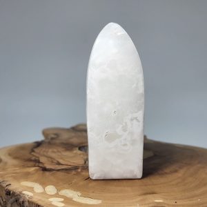 Point Λευκού Καλσίτη_P153 Lavriostone