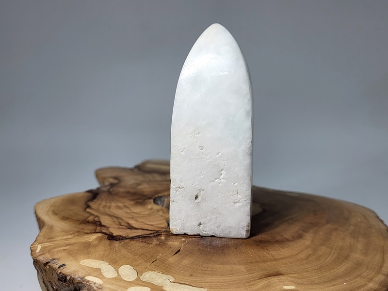 Point Λευκού Καλσίτη_P160 Lavriostone