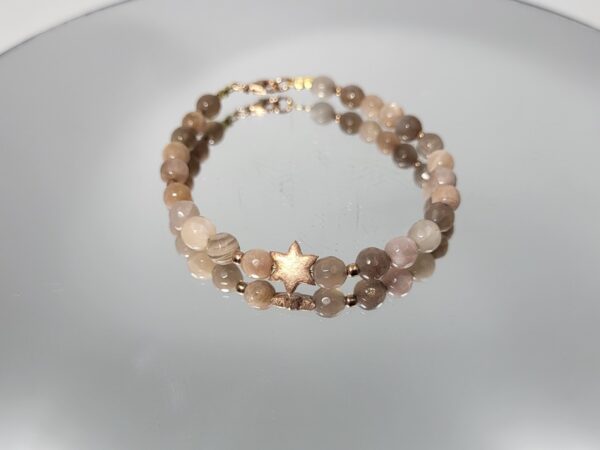 Βραχιόλι με sunstone  _B192 Lavriostone.