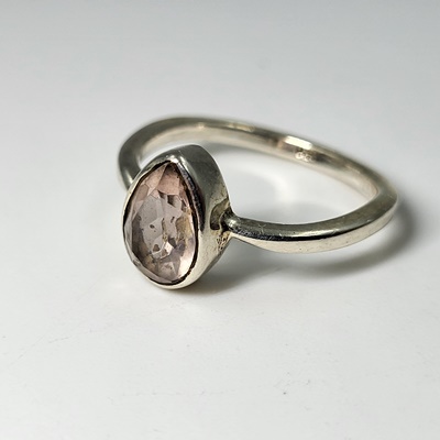 Ασημένιο δαχτυλίδι με Ρόζ Χαλαζία_R229 Lavriostone!