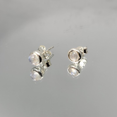 Ασημένια καρφωτά σκουλαρίκια με Φεγγαρόπετρα-EAR122 Lavriostone