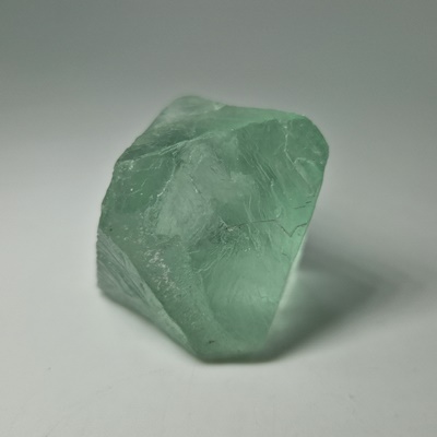 Fluorite-Ρομβοειδής Φθορίτης_min2454 Lavriostone
