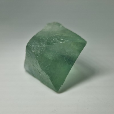 Fluorite-Ρομβοειδής Φθορίτης_min2457 Lavriostone