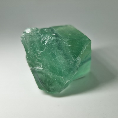 Fluorite-Ρομβοειδής Φθορίτης_min2474 Lavriostone