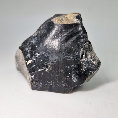 Obsidian-Οψιδιανός_Min2483 Lavriostone