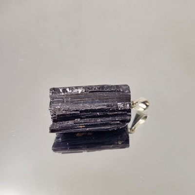 Black Tourmaline-Μενταγιόν Μαύρη Τουρμαλίνη_NM1 Lavriostone