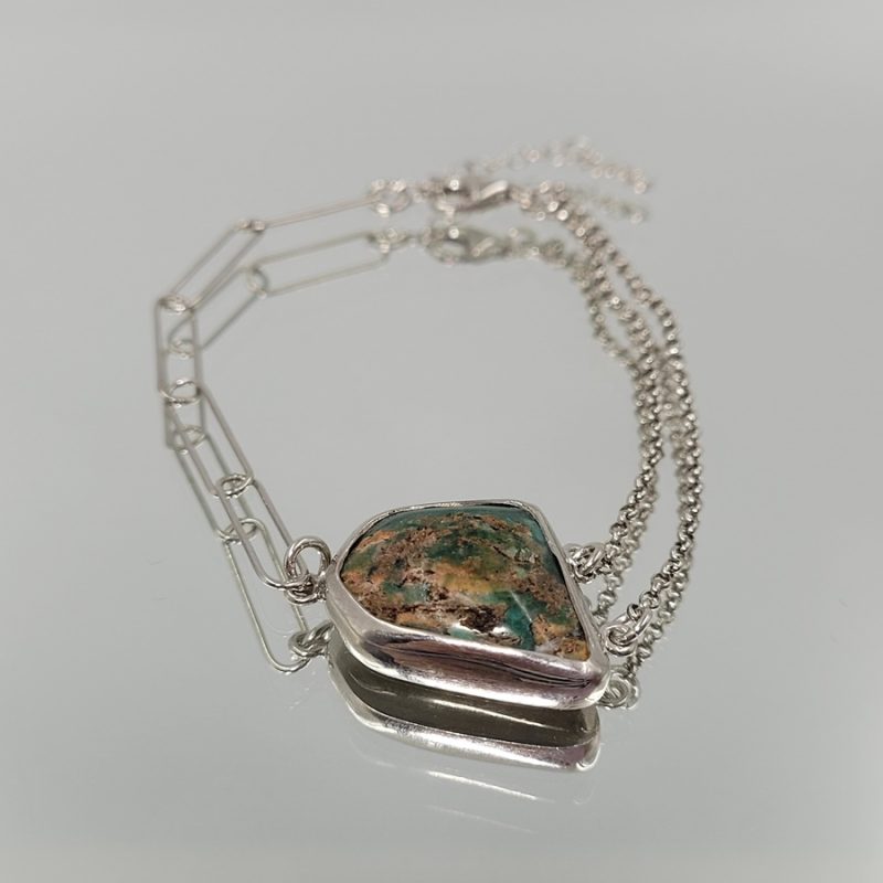 braxioli-adamiti-UCB6-lavriostone