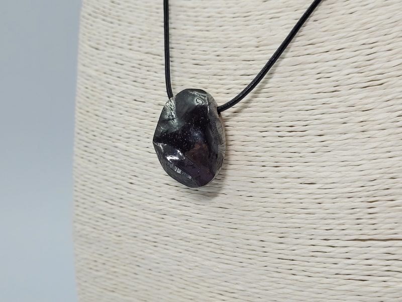 kolie-Hematiti-me-xilo-elias-MN61-lavriostone