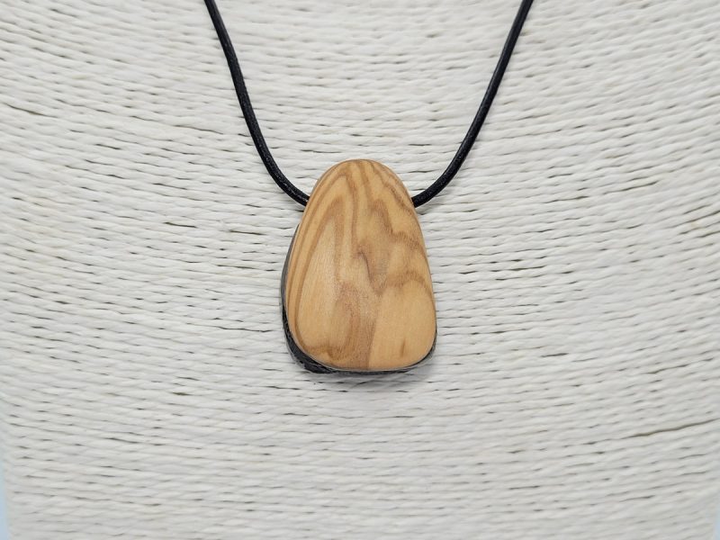 kolie-Hematiti-me-xilo-elias-MN65-lavriostone