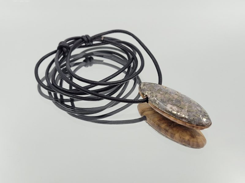 kolie-Rhodochrositi-Piriti-me-xilo-elias-MN59-lavriostone