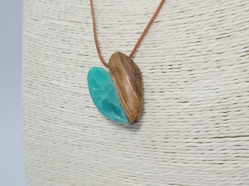 kolie-Smithsoniti-me-xilo-akakia-MN66-lavriostone