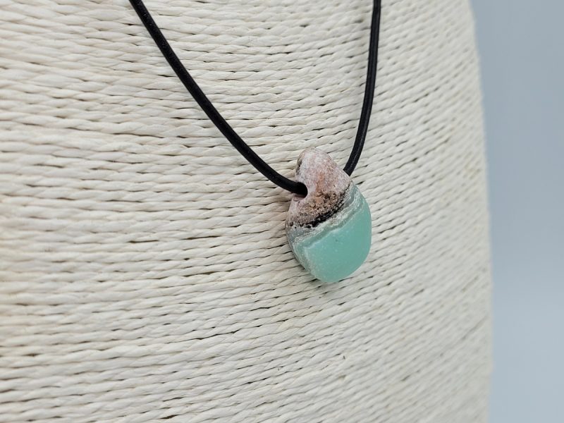 kolie-smithsonite-me-derma-MN10-lavriostone