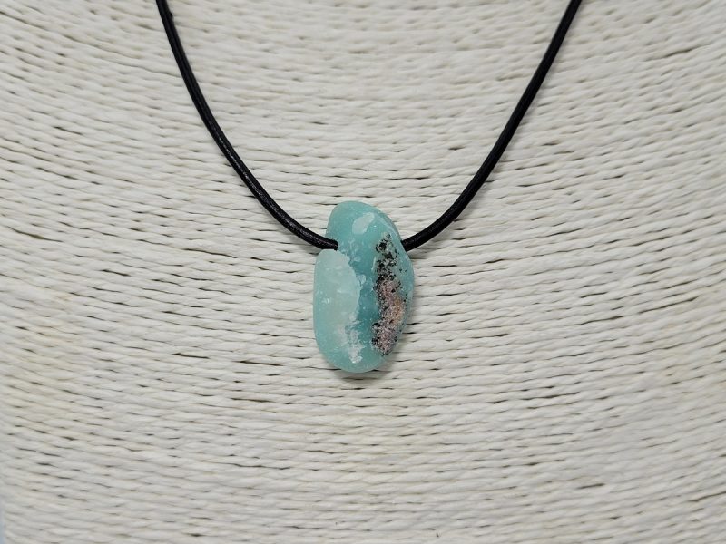 kolie-smithsonite-me-derma-MN12-lavriostone