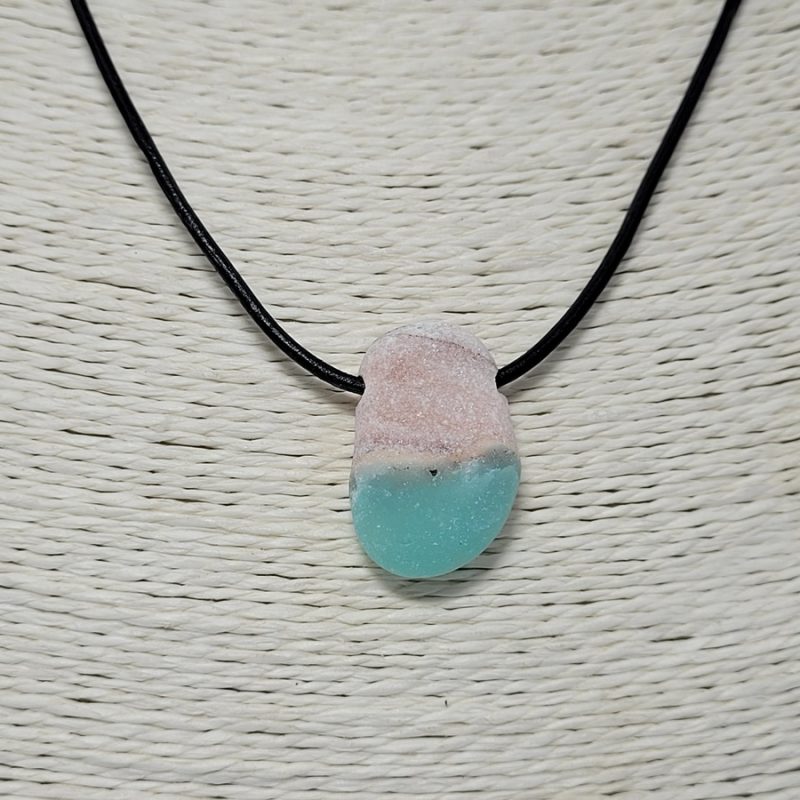 kolie-smithsonite-me-derma-MN14-lavriostone