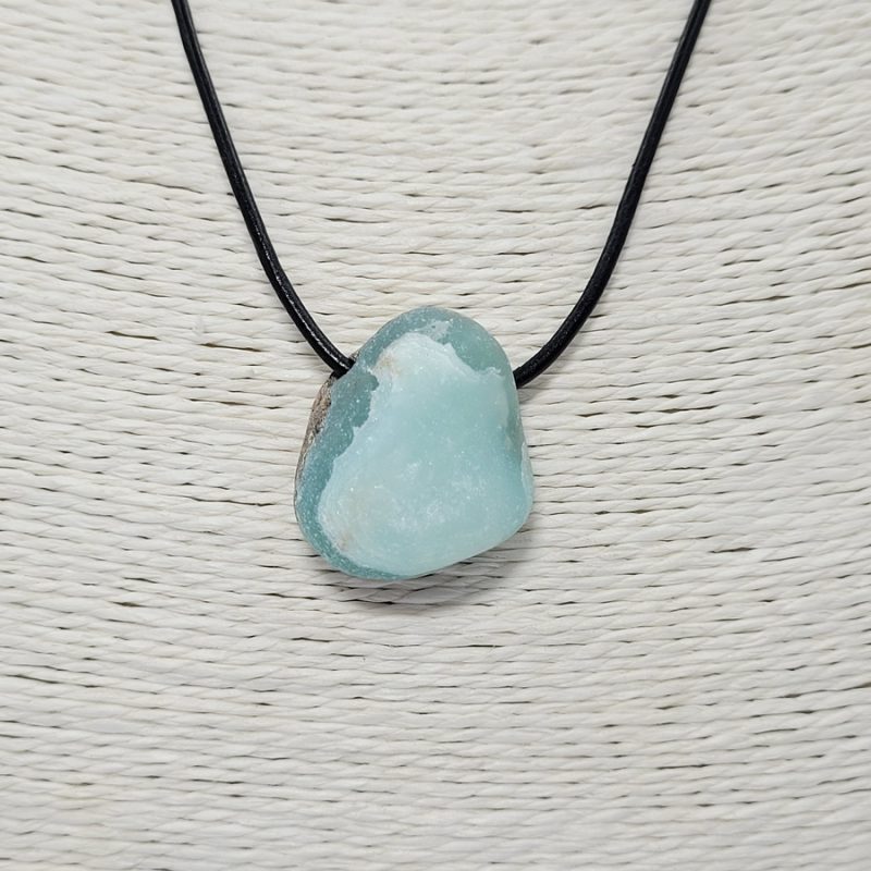 kolie-smithsonite-me-derma-MN22-lavriostone