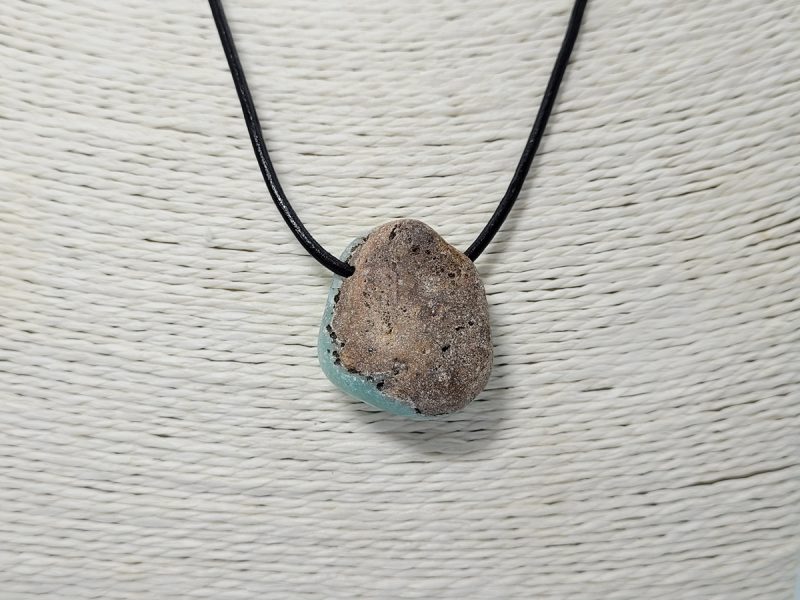 kolie-smithsonite-me-derma-MN22-lavriostone