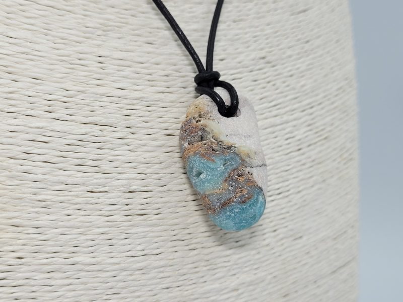 kolie-smithsonite-me-derma-MN24-lavriostone