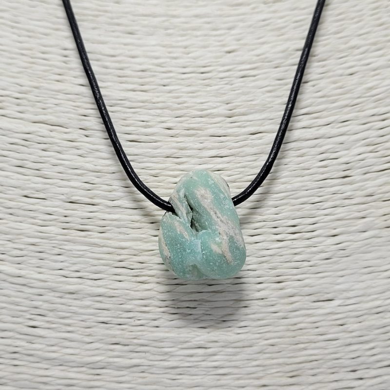 kolie-smithsonite-me-derma-MN26-lavriostone