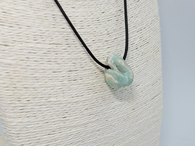 kolie-smithsonite-me-derma-MN26-lavriostone