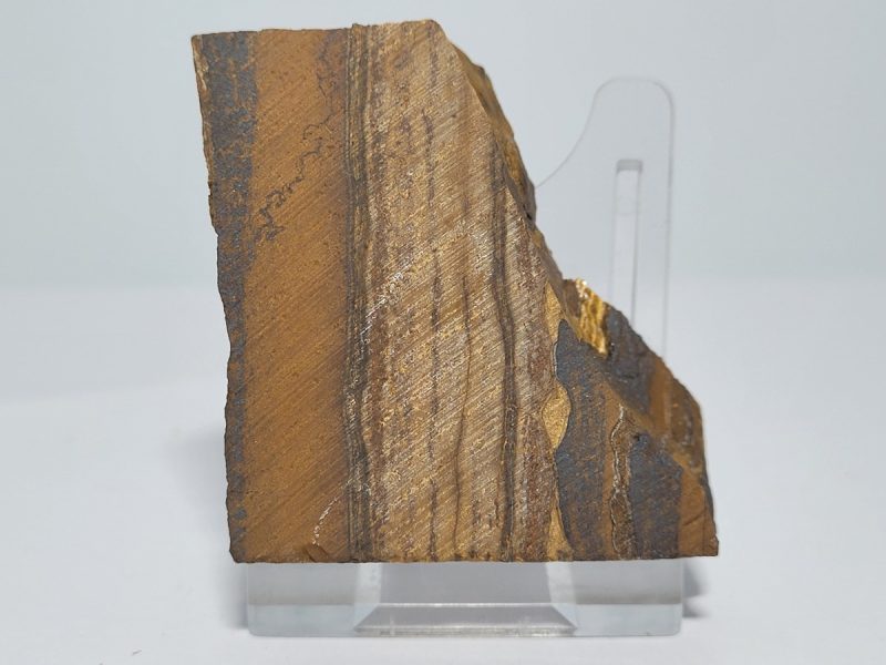 mati-tou-tigri-min2911-lavriostone