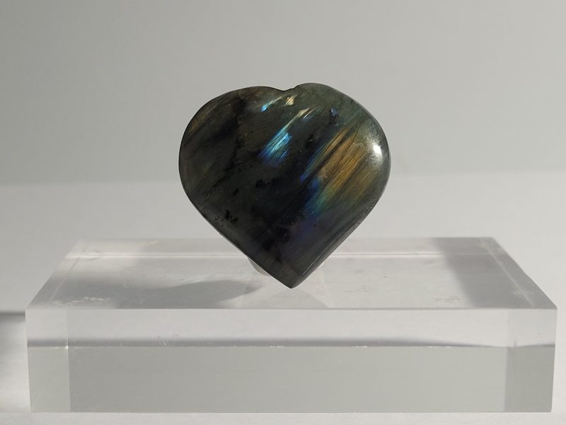 labradoritis-se-sxima-kardias-CAb175-lavriostone