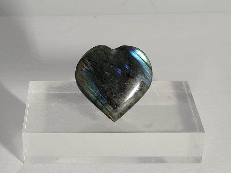 labradoritis-se-sxima-kardias-CAb175-lavriostone