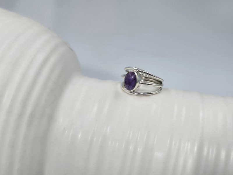 daxtylidi-me-amethysto-R272-lavriostone