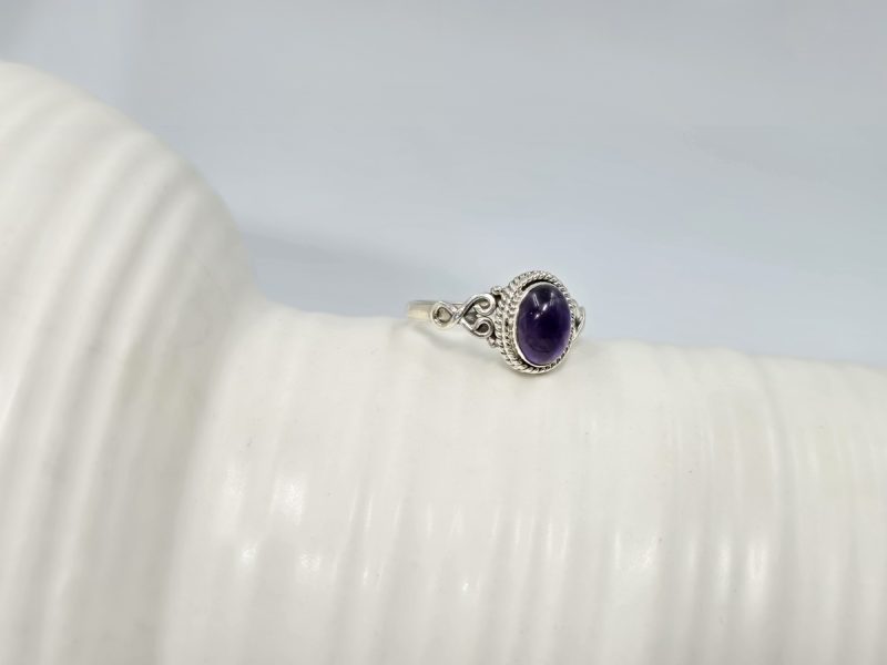 daxtylidi-me-amethysto-r275-lavriostone