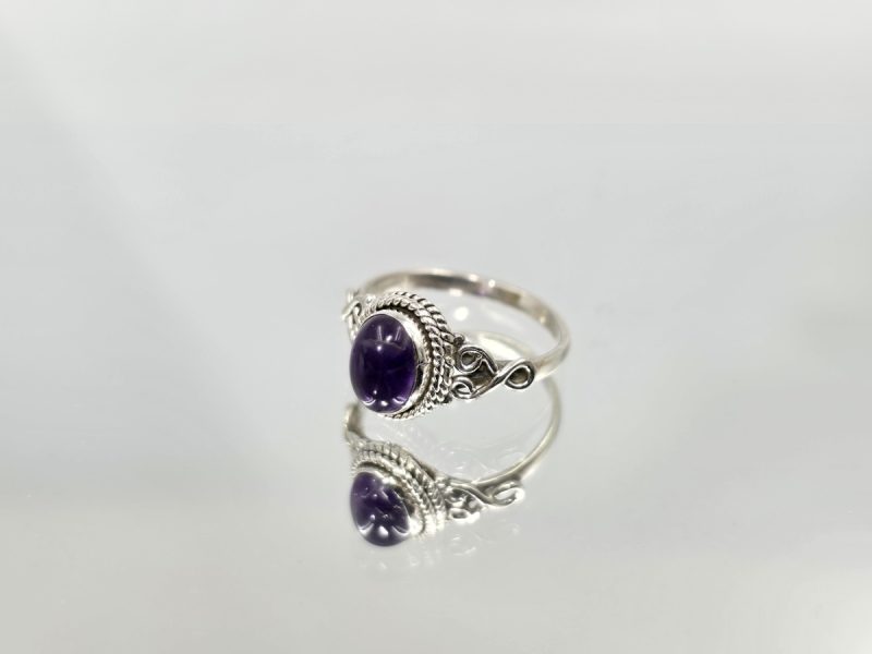 daxtylidi-me-amethysto-r275-lavriostone