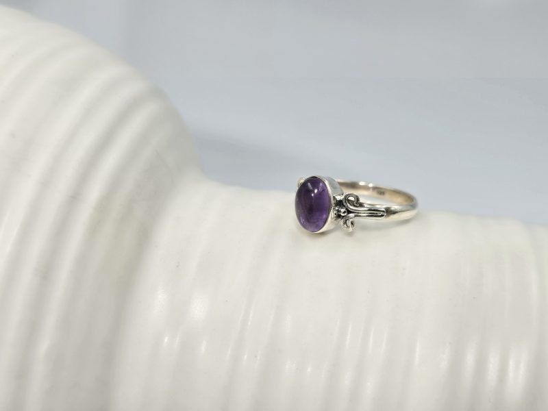 daxtylidi-me-amethysto-r277-lavriostone