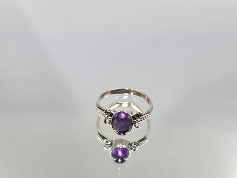 daxtylidi-me-amethysto-r277-lavriostone