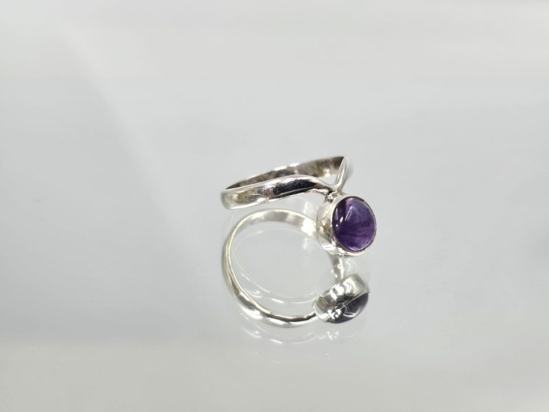 daxtylidi-me-amethysto-r279-lavriostone