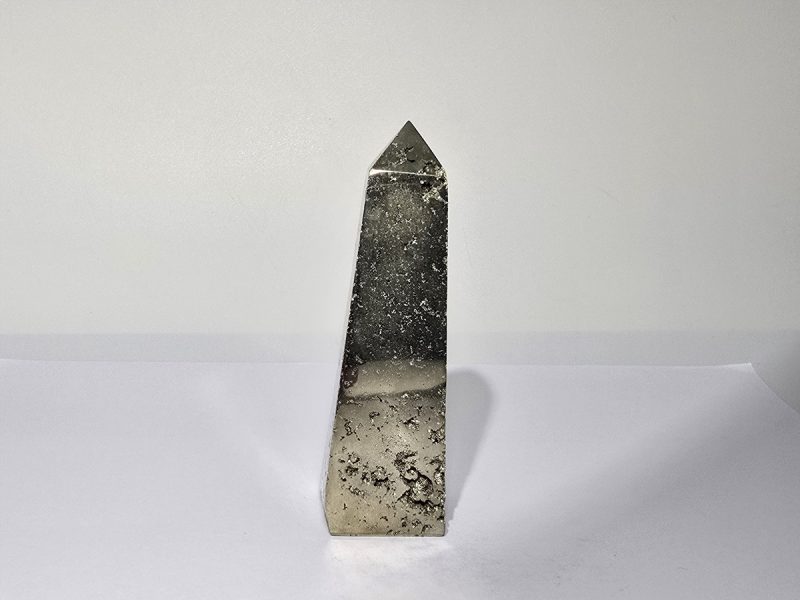 Point_σιδηροπυρίτη_P413_lavriostone