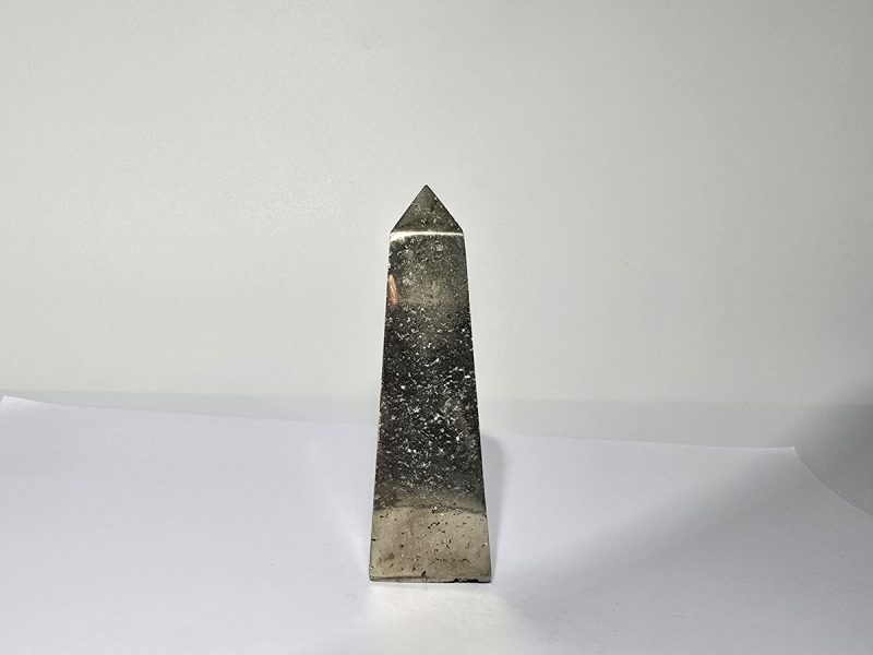 Point_σιδηροπυρίτη_P413_lavriostone