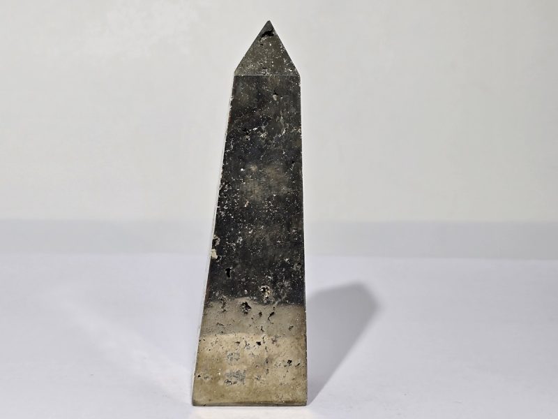 Point_σιδηροπυρίτη_P414_lavriostone