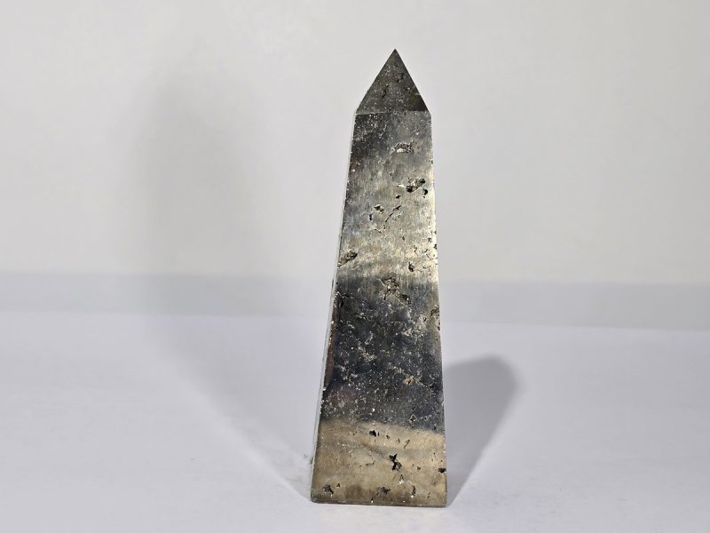 Point_σιδηροπυρίτη_P414_lavriostone